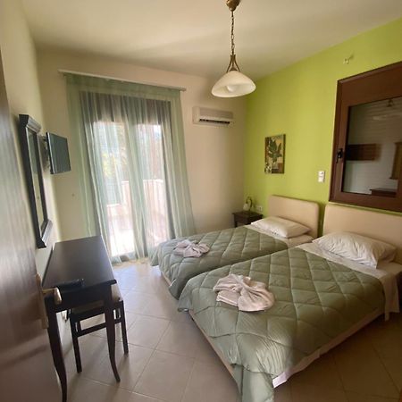 Eligia Villas Mixorrouma Exterior photo